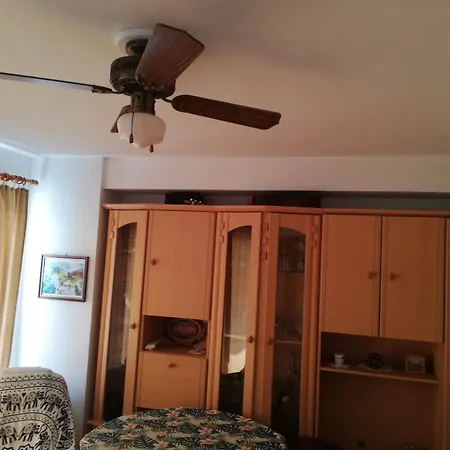 La Primavera Solo Familias Serviplaya Appartement *