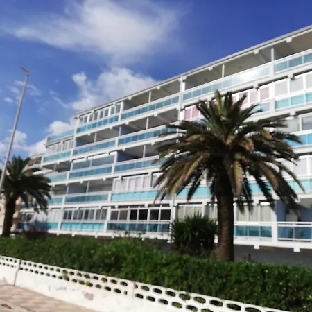 La Primavera Solo Familias Serviplaya Appartement